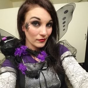 Meet your Posher, Trishka